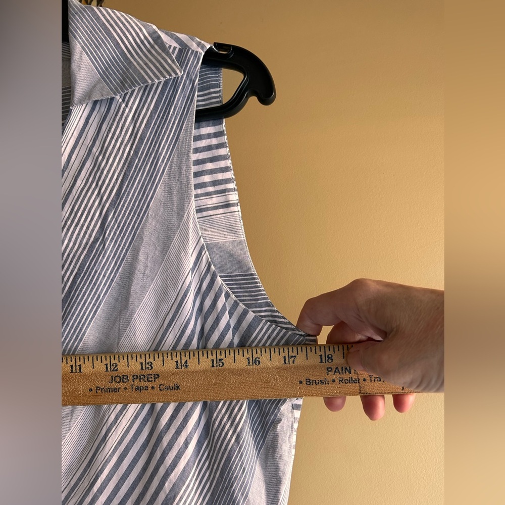 Calvin Klein long wrap dress - Picture 7 of 10